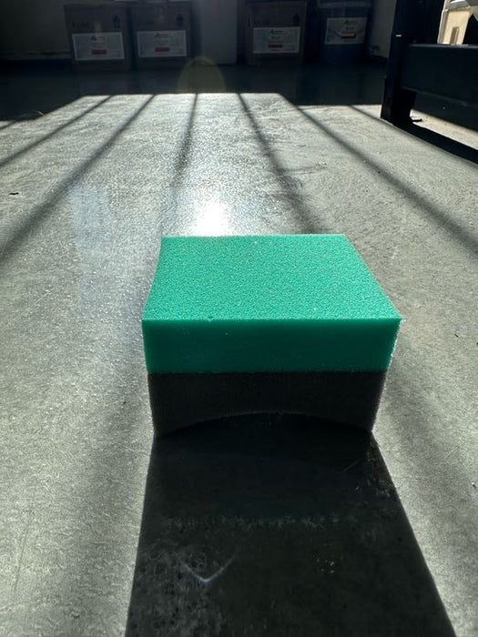 Green and Black Sponge